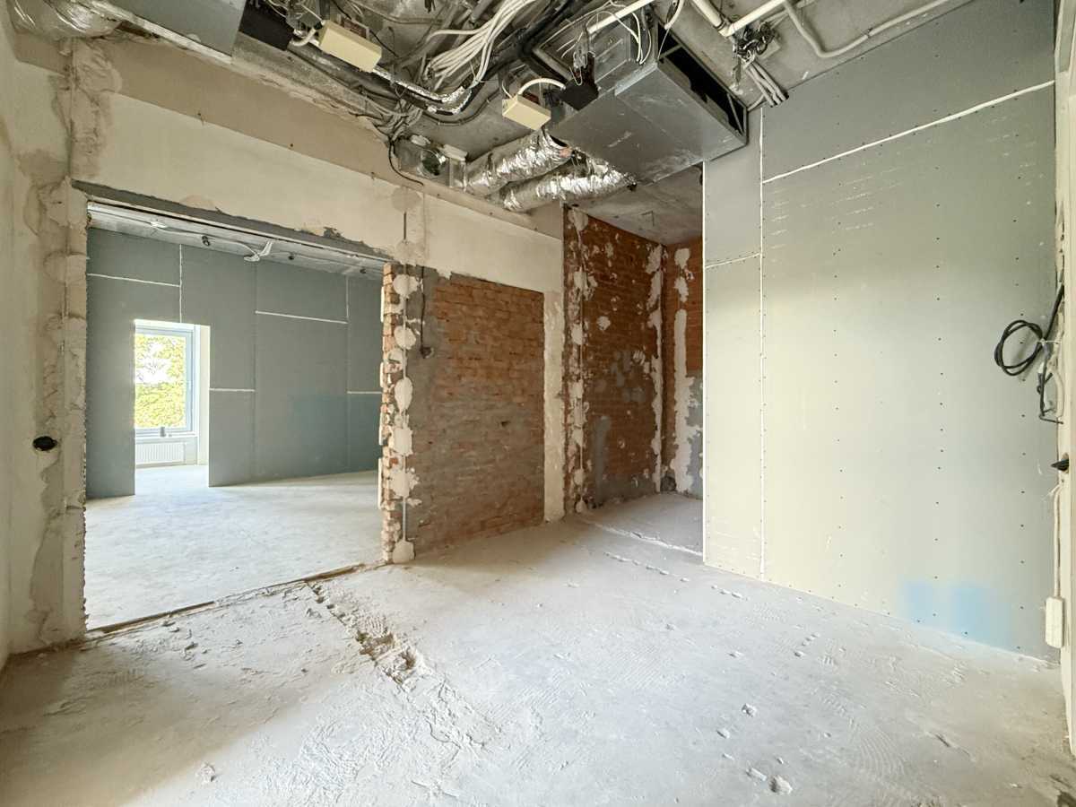 Продажа 3-комнатной квартиры 118 м², Раисы Окипной ул., 18