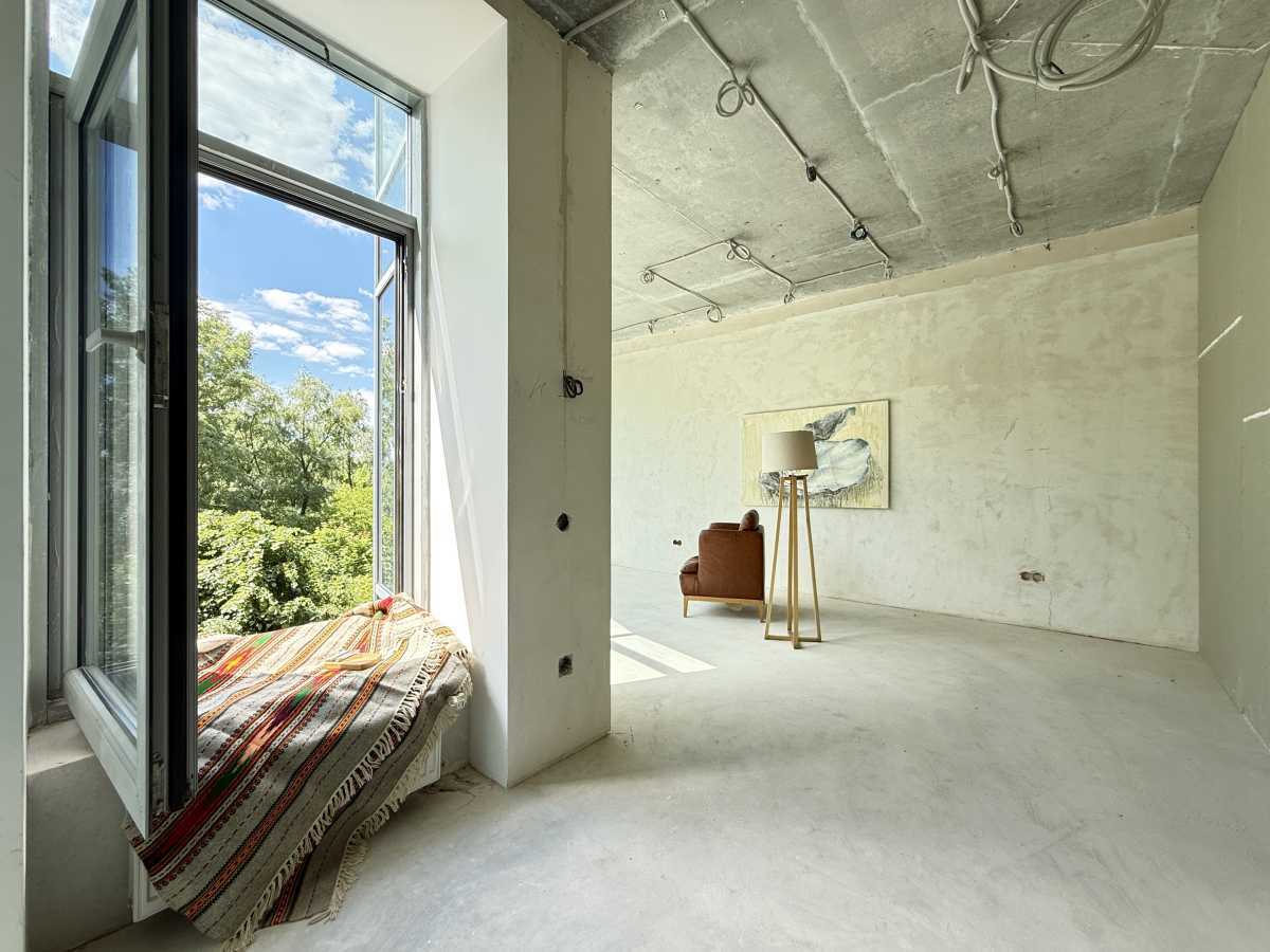 Продажа 3-комнатной квартиры 118 м², Раисы Окипной ул., 18