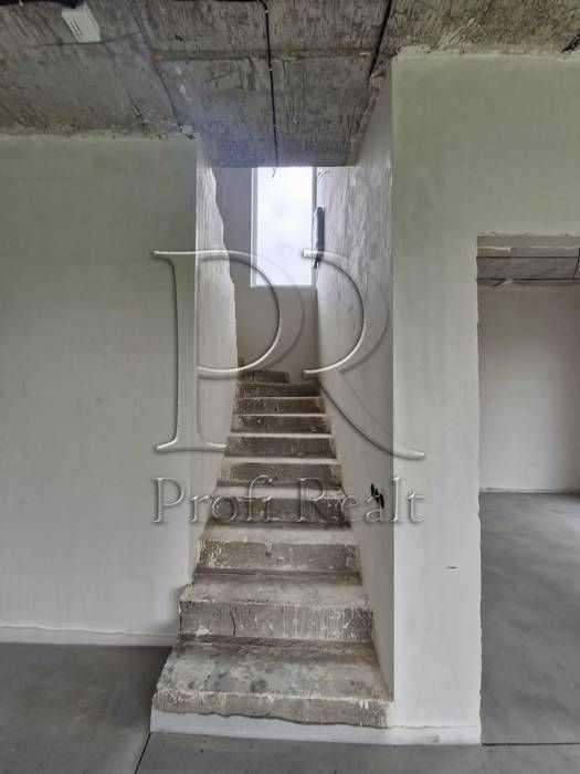 Продажа 4-комнатной квартиры 139 м², Італійський вулиця