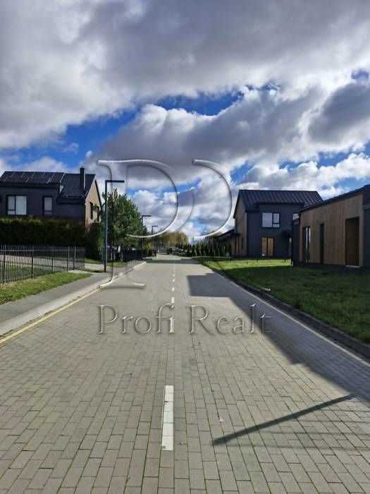 Продажа 4-комнатной квартиры 139 м², Італійський вулиця