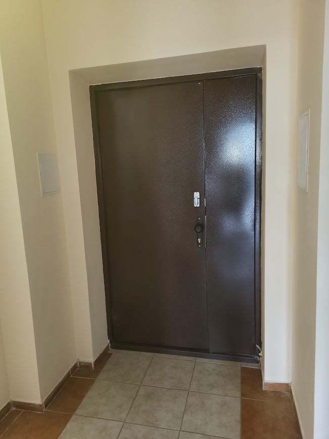 Продажа 2-комнатной квартиры 60 м², 261а