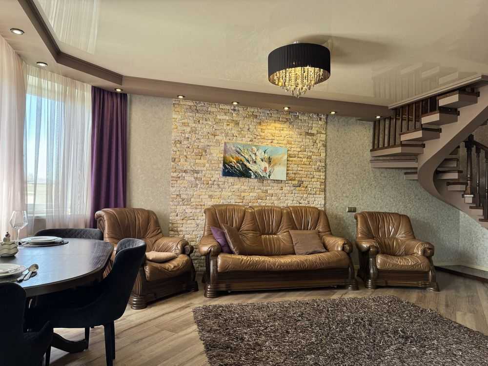 Продаж 3-кімнатної квартири 82.6 м², Лесі Українки вул., 20