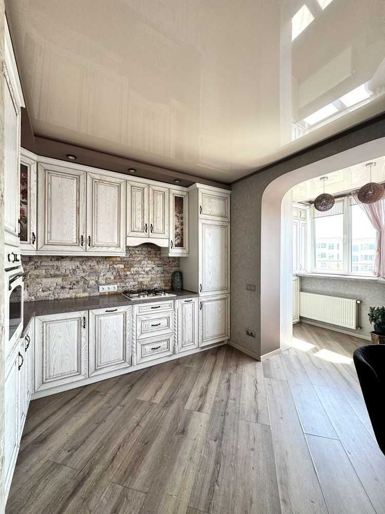 Продаж 3-кімнатної квартири 82.6 м², Лесі Українки вул., 20