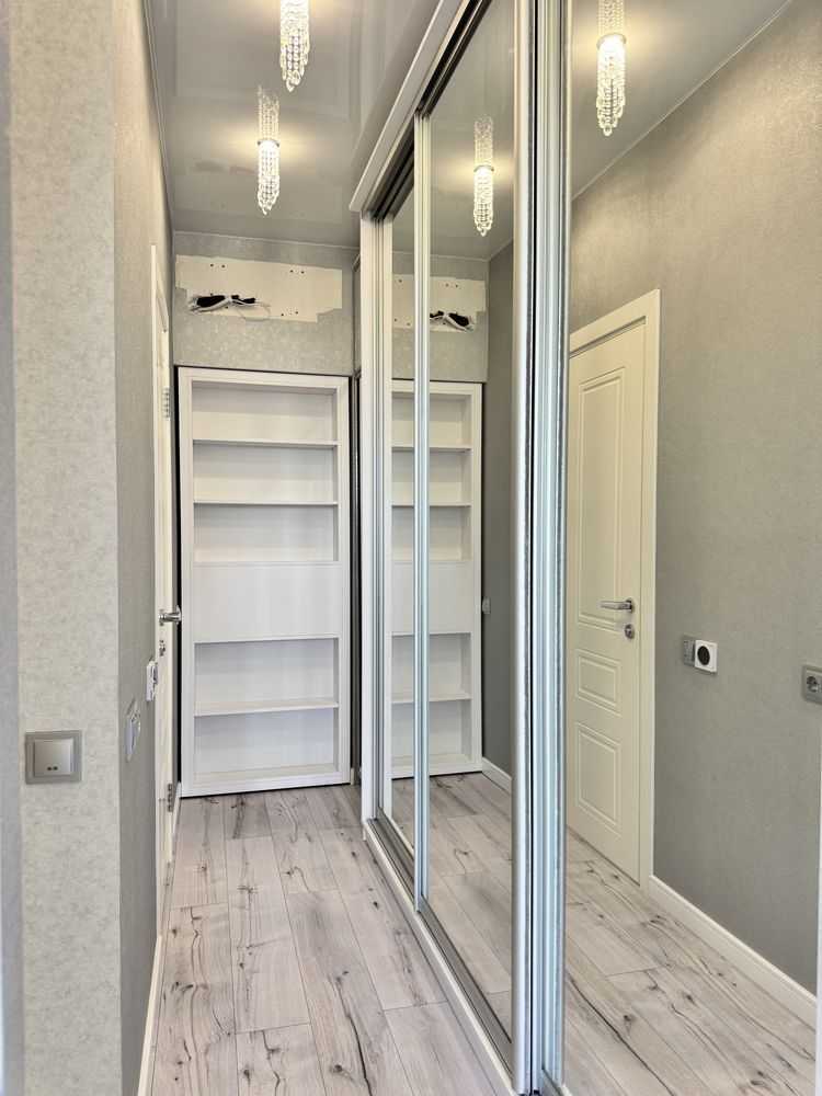 Продаж 1-кімнатної квартири 51 м², Богдана Хмельницького вул.