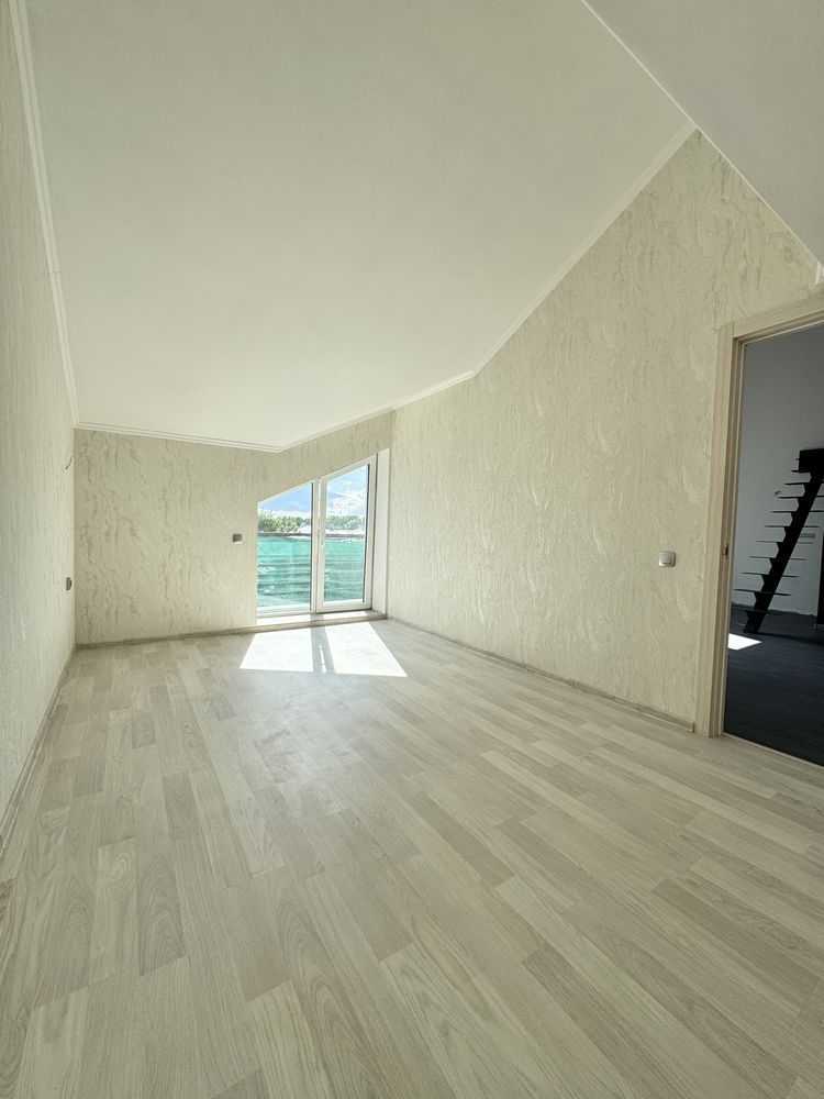Продаж 2-кімнатної квартири 71 м², Дружби, 2