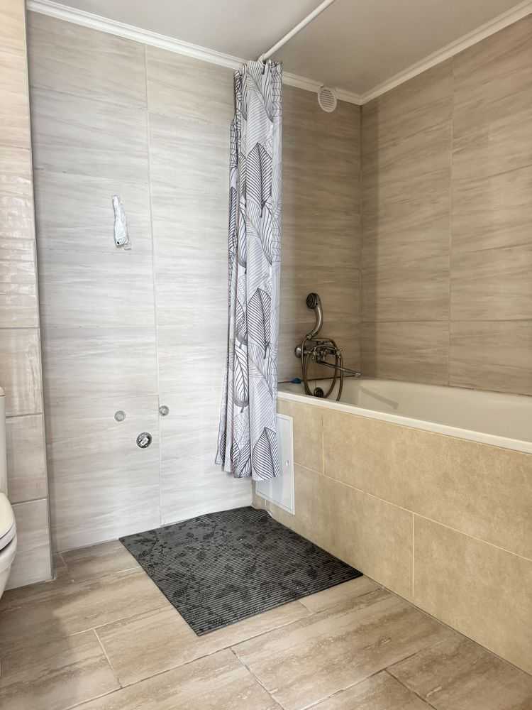 Продаж 2-кімнатної квартири 71 м², Дружби, 2