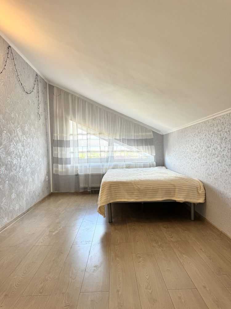 Продаж 2-кімнатної квартири 71 м², Дружби, 2
