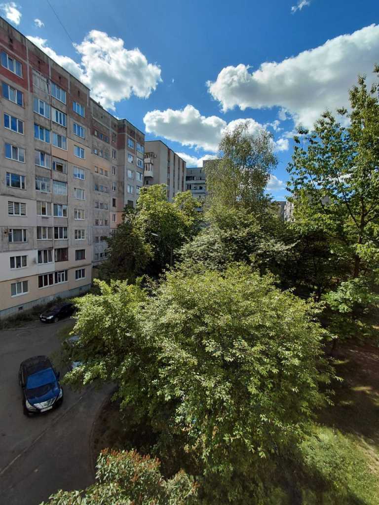 Продажа 3-комнатной квартиры 67 м², Возрождения просп., 49