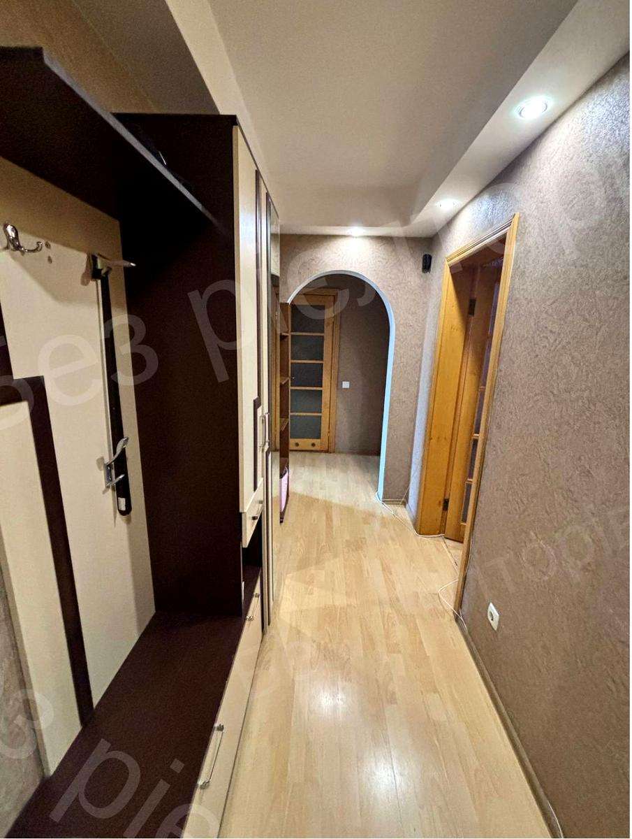 Продажа 2-комнатной квартиры 52 м², Юрия Шумского ул., 8