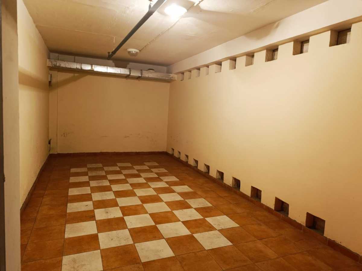 Продажа машиноместа 19 м², Героев Крут аллея, 1