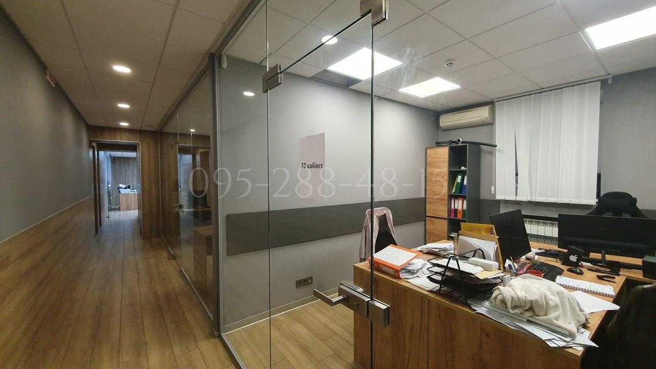Продажа офиса 317 м², Леси Украинки бул., 10А
