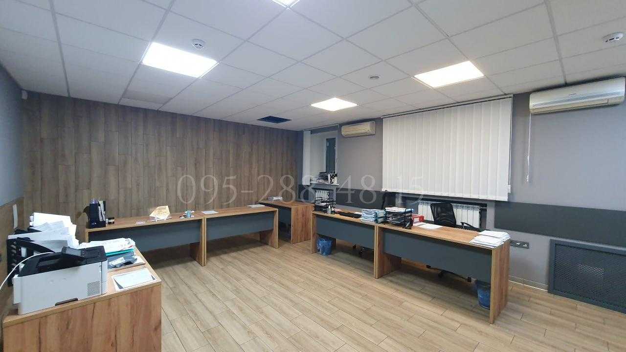 Продажа офиса 317 м², Леси Украинки бул., 10А