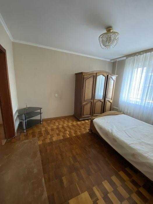 Продажа 3-комнатной квартиры 71 м², Хорольская ул., 1