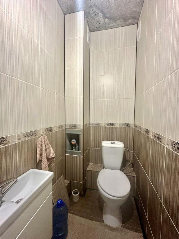 Продажа 2-комнатной квартиры 65 м², Европейская ул.