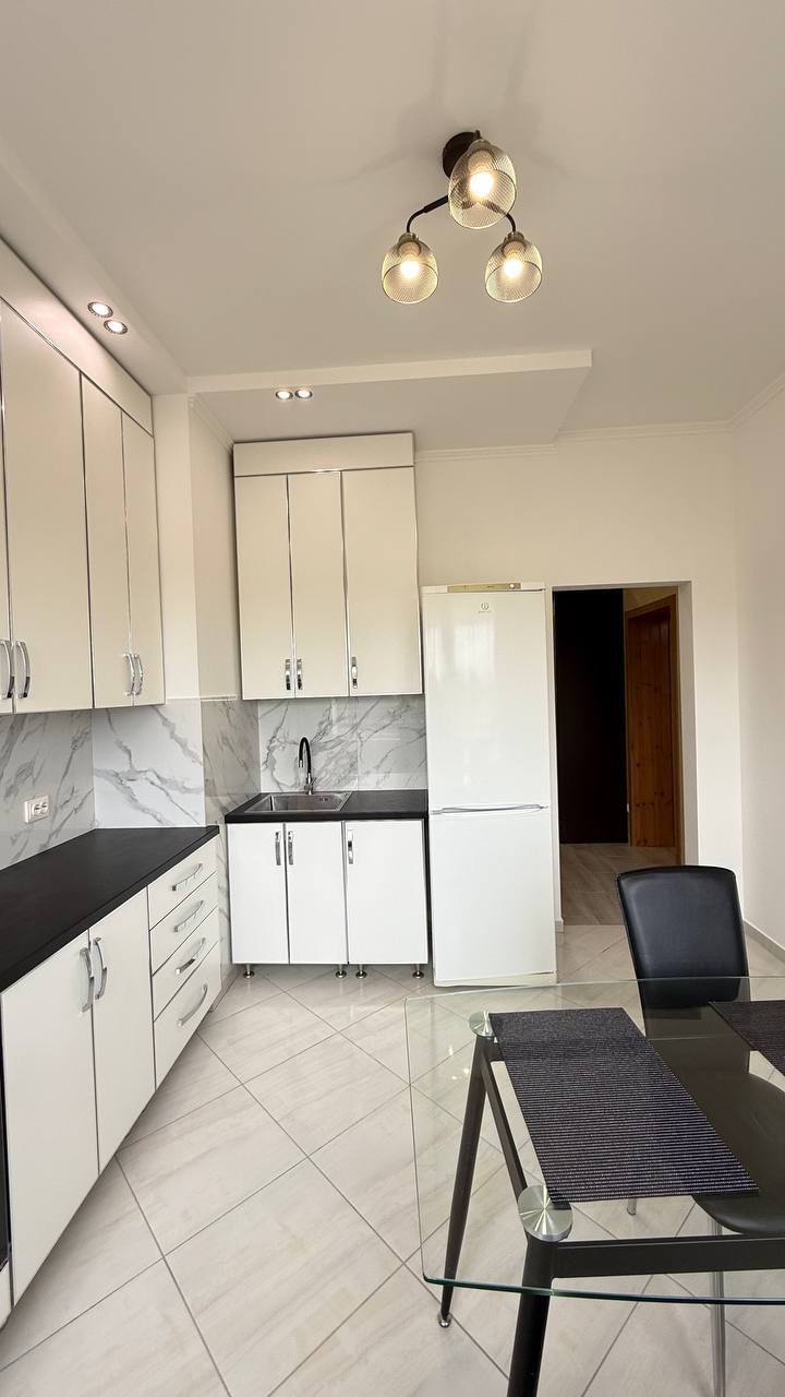 Аренда 1-комнатной квартиры 49 м², Квитки-Основьяненко ул., 8Б