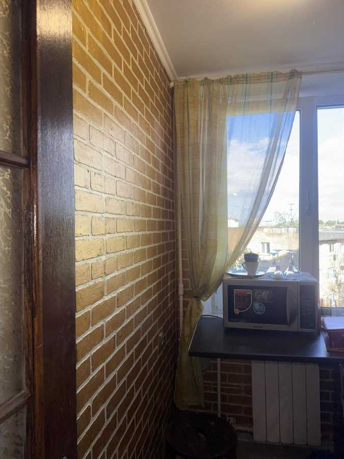 Продажа 1-комнатной квартиры 21.3 м², Науки просп., 98