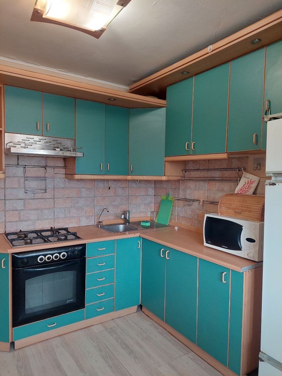 Аренда 3-комнатной квартиры 68 м², Амвросия Бучмы ул., 8