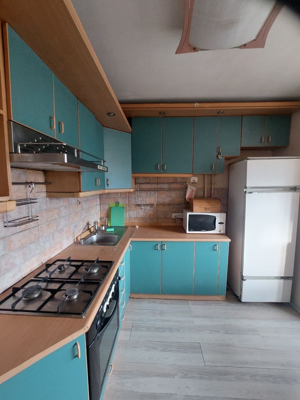Аренда 3-комнатной квартиры 68 м², Амвросия Бучмы ул., 8