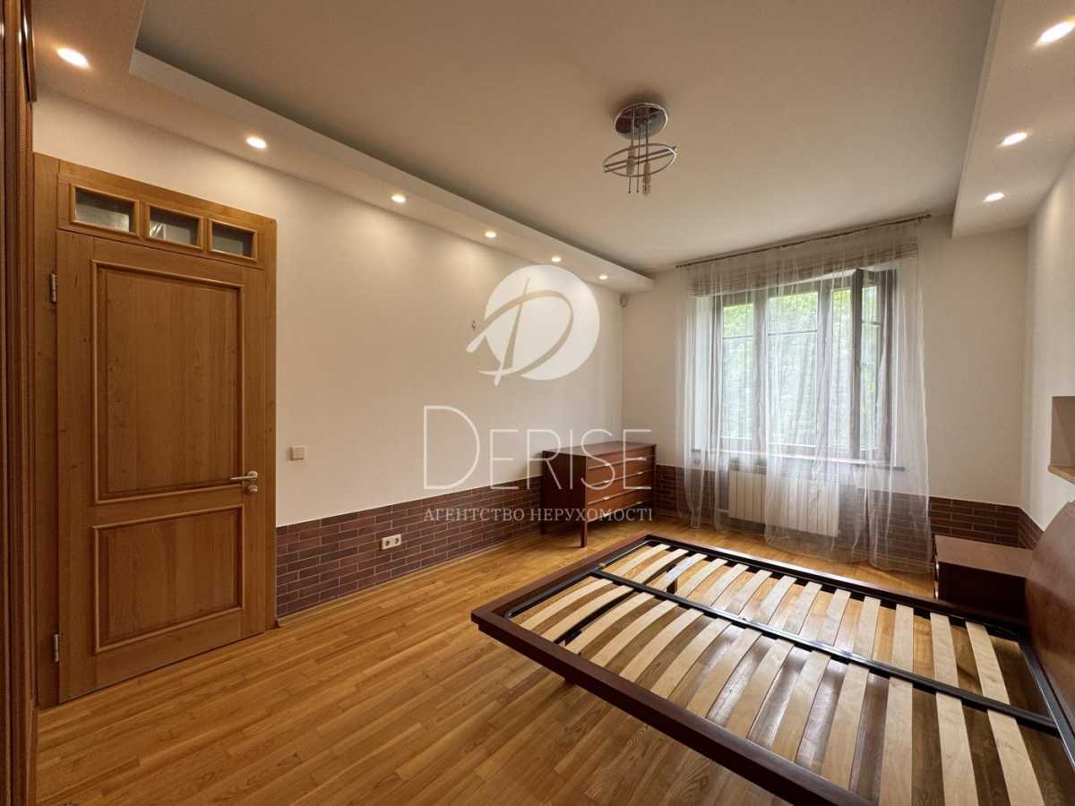 Продажа 3-комнатной квартиры 75 м², Ивана Мазепы ул., 4/6