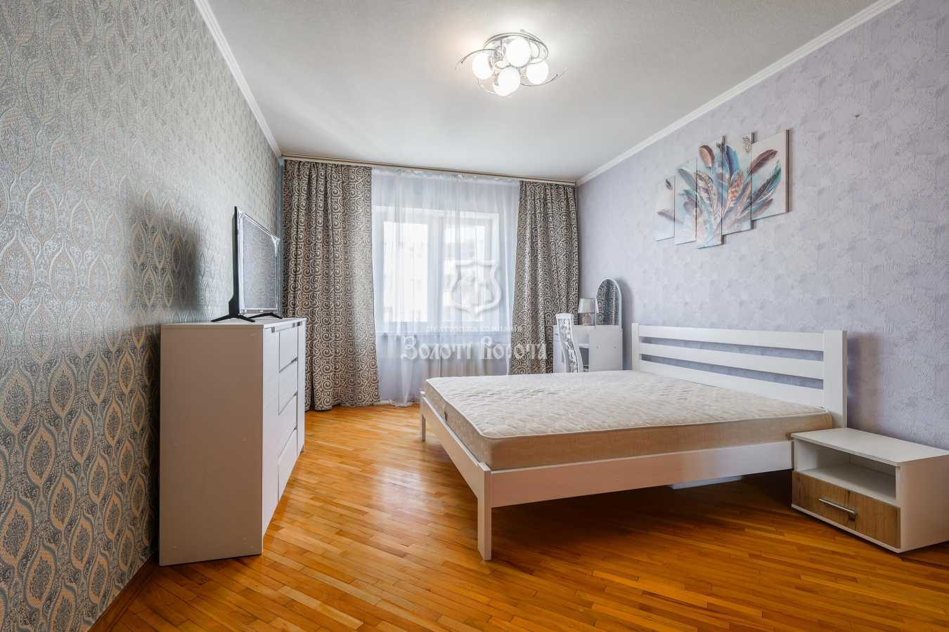 Продажа 3-комнатной квартиры 90.4 м², Вишняковская ул., 7А