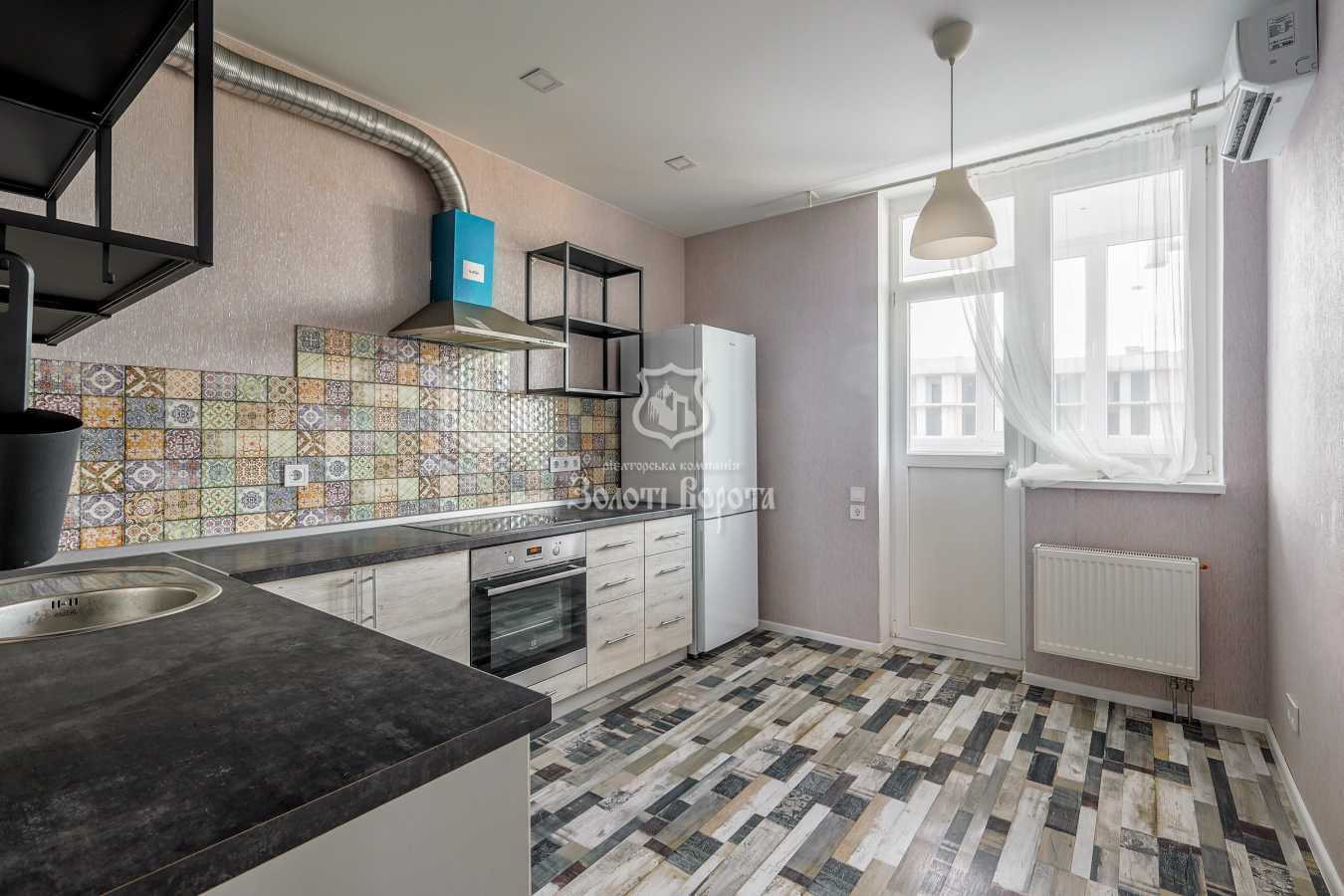 Продажа 2-комнатной квартиры 61.7 м², Михаила Донца ул., Ломоносова, 34б