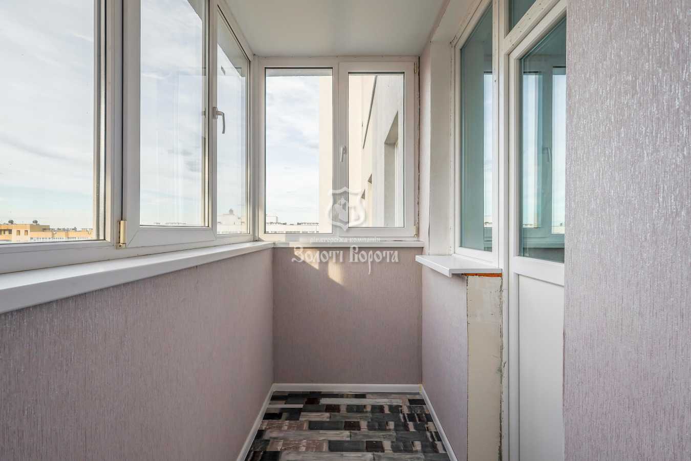 Продажа 2-комнатной квартиры 61.7 м², Михаила Донца ул., Ломоносова, 34б