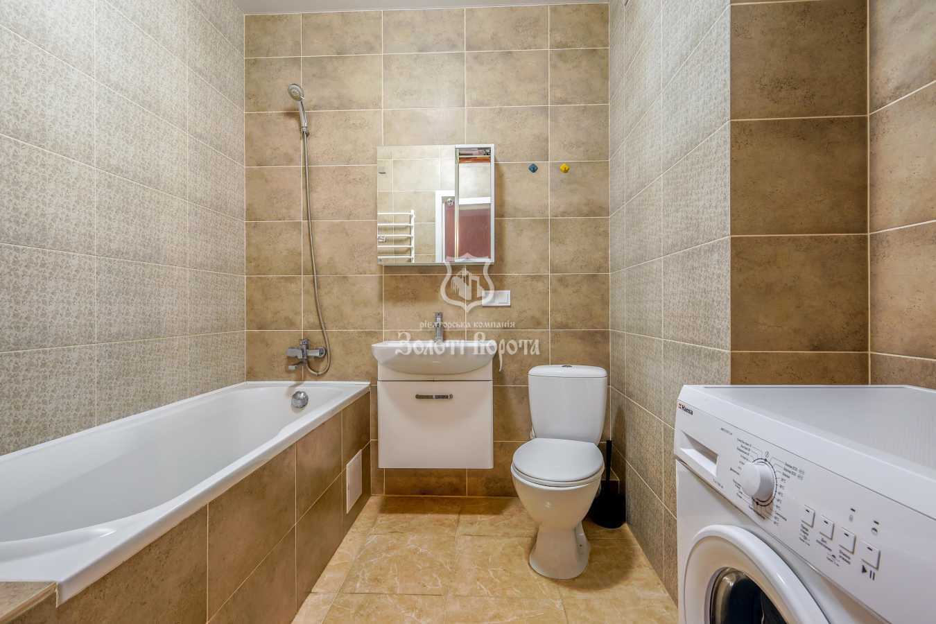 Продажа 2-комнатной квартиры 61.7 м², Михаила Донца ул., Ломоносова, 34б