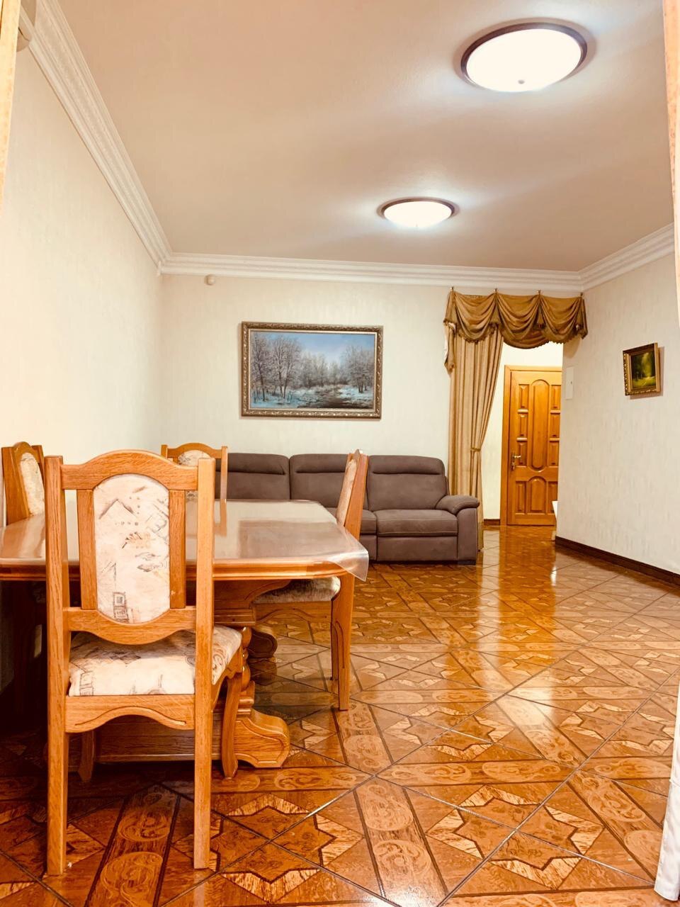 Оренда 2-кімнатної квартири 75 м², Леоніда Первомайського вул., 9А