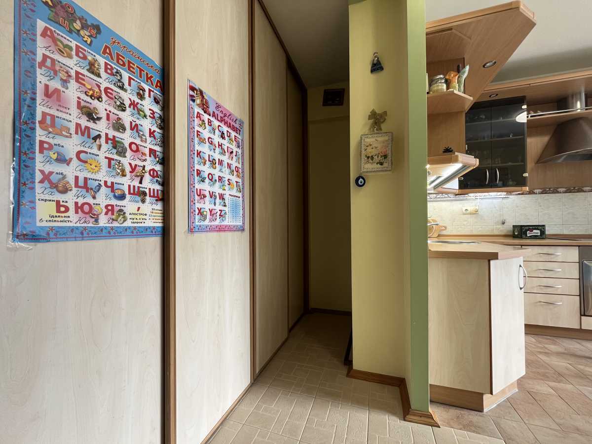 Продаж 2-кімнатної квартири 85 м², Бориса Гмирі вул., 11