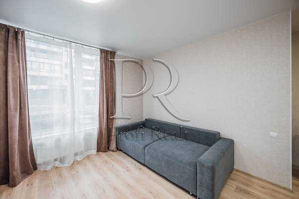 Продаж 1-кімнатної квартири 35 м², Квітки Цісик вул., 32