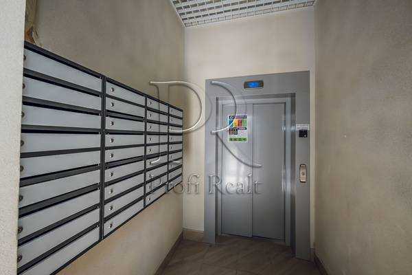 Продаж 1-кімнатної квартири 35 м², Квітки Цісик вул., 32