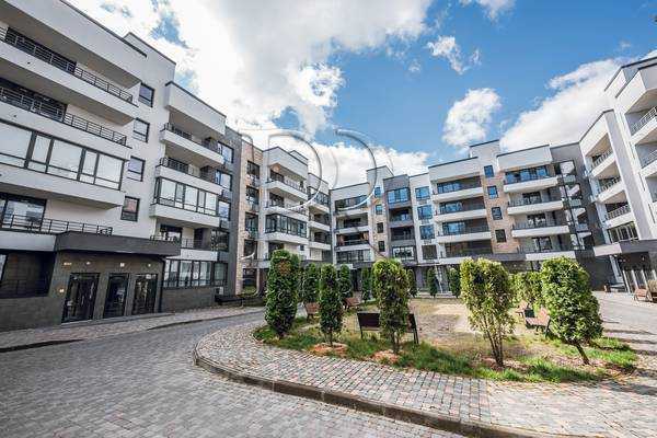 Продаж 1-кімнатної квартири 35 м², Квітки Цісик вул., 32