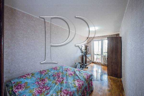 Продаж 3-кімнатної квартири 63 м², Генерала Наумова вул., 41