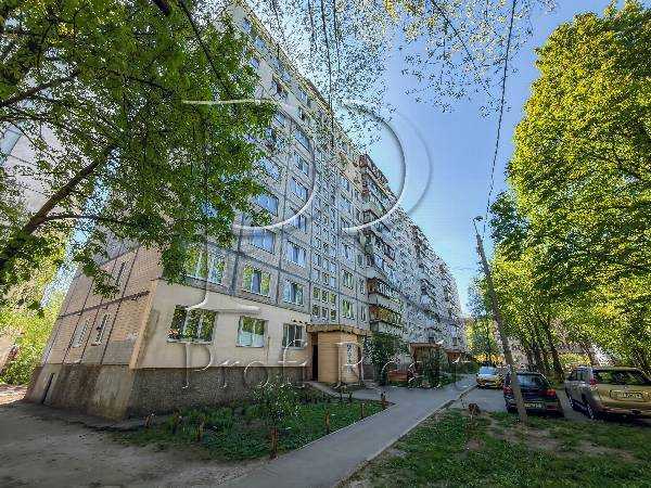Продаж 3-кімнатної квартири 63 м², Генерала Наумова вул., 41