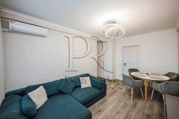 Продажа 3-комнатной квартиры 60 м², Победы просп., 148/1