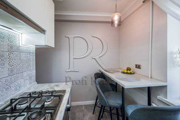 Продажа 3-комнатной квартиры 60 м², Победы просп., 148/1