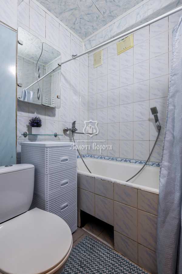 Продажа 1-комнатной квартиры 30 м², Чорних Запорожців, 14а