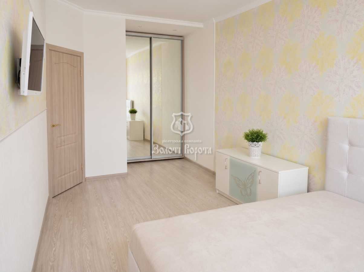 Продаж 1-кімнатної квартири 39.1 м², Миколи Закревського вул., 42А