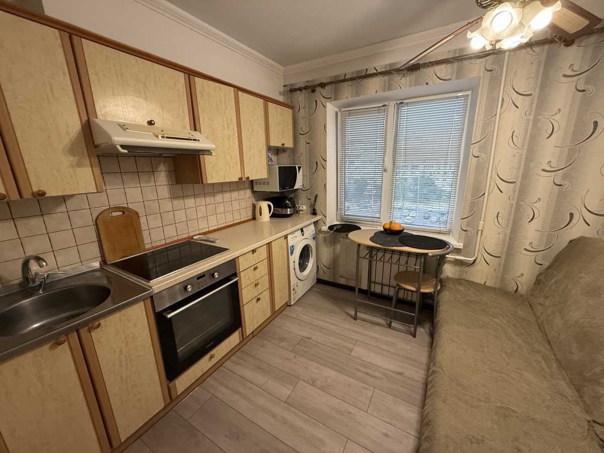 Аренда 1-комнатной квартиры 30.2 м², Оболонская наб., 3