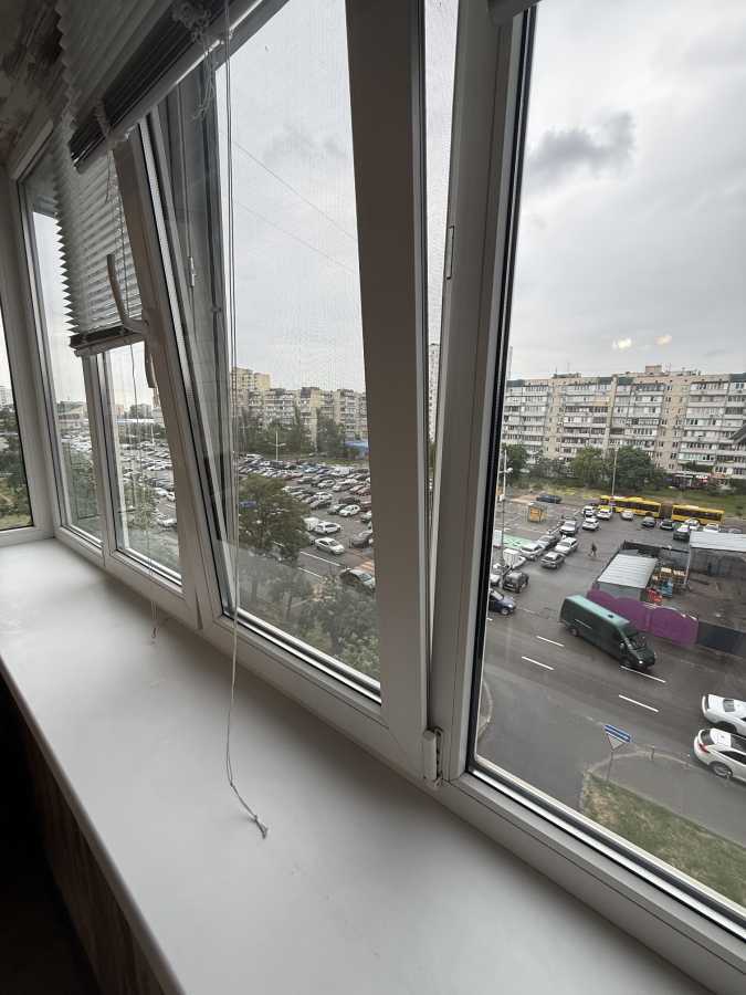 Аренда 1-комнатной квартиры 30.2 м², Оболонская наб., 3