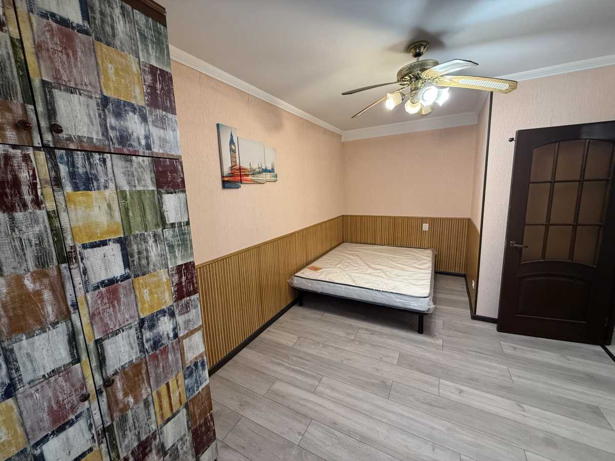 Аренда 1-комнатной квартиры 30.2 м², Оболонская наб., 3