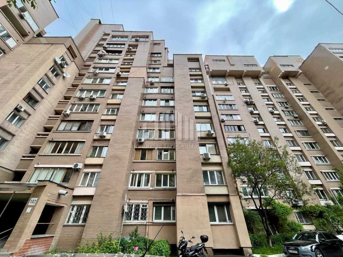Продажа 2-комнатной квартиры 56.2 м², Владимира Антоновича ул., 102