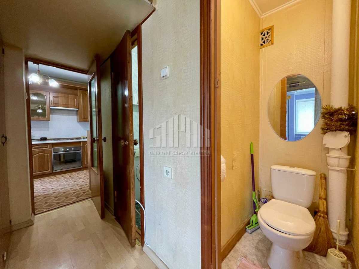 Продажа 2-комнатной квартиры 56.2 м², Владимира Антоновича ул., 102