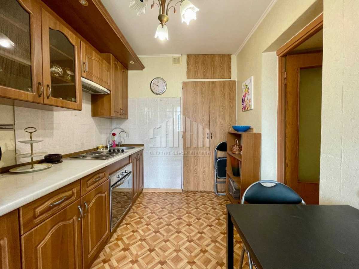 Продажа 2-комнатной квартиры 56.2 м², Владимира Антоновича ул., 102
