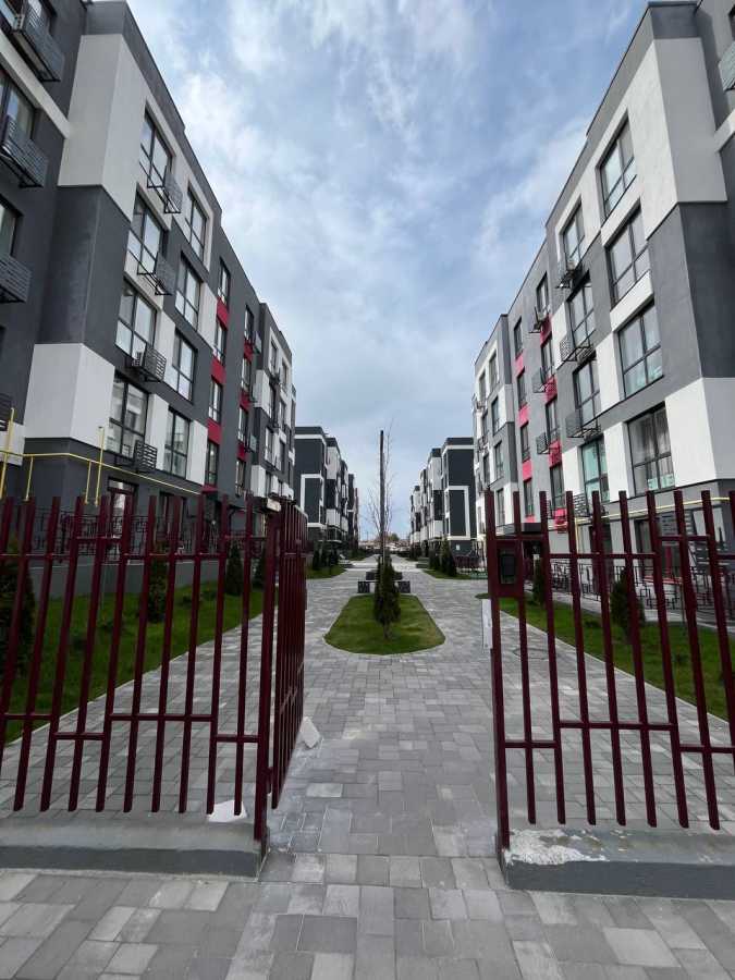 Продаж 1-кімнатної квартири 34 м², Грушевського вул., 12