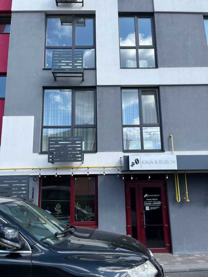 Продаж 1-кімнатної квартири 34 м², Грушевського вул., 12