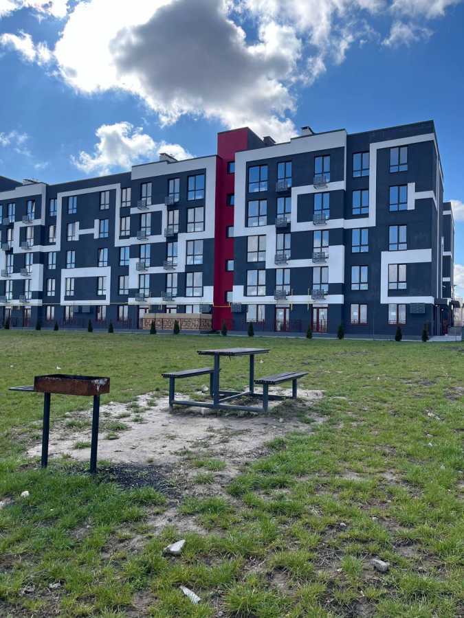 Продаж 1-кімнатної квартири 34 м², Грушевського вул., 12