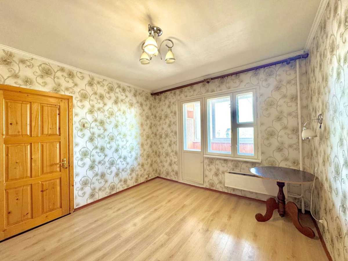 Продажа 3-комнатной квартиры 84 м², Николая Закревского ул., 35