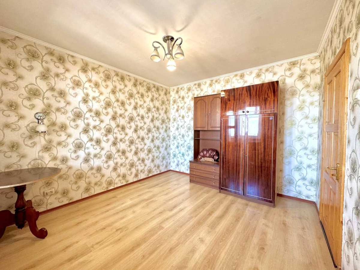 Продажа 3-комнатной квартиры 84 м², Николая Закревского ул., 35