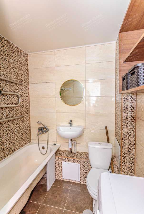 Продажа 2-комнатной квартиры 39 м², Курчатова ул., 1